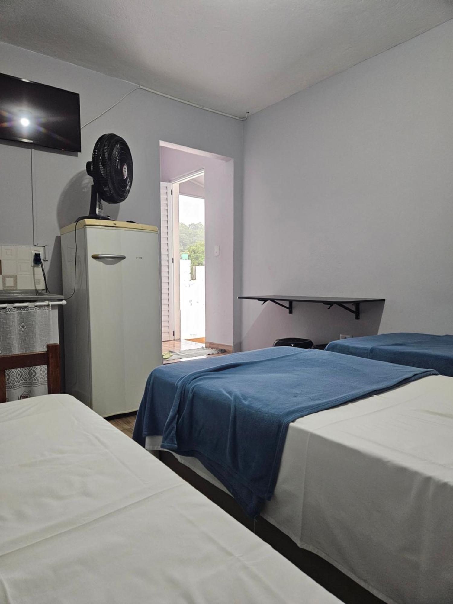 Hospedagem Santo Agostinho Эстрема Номер фото